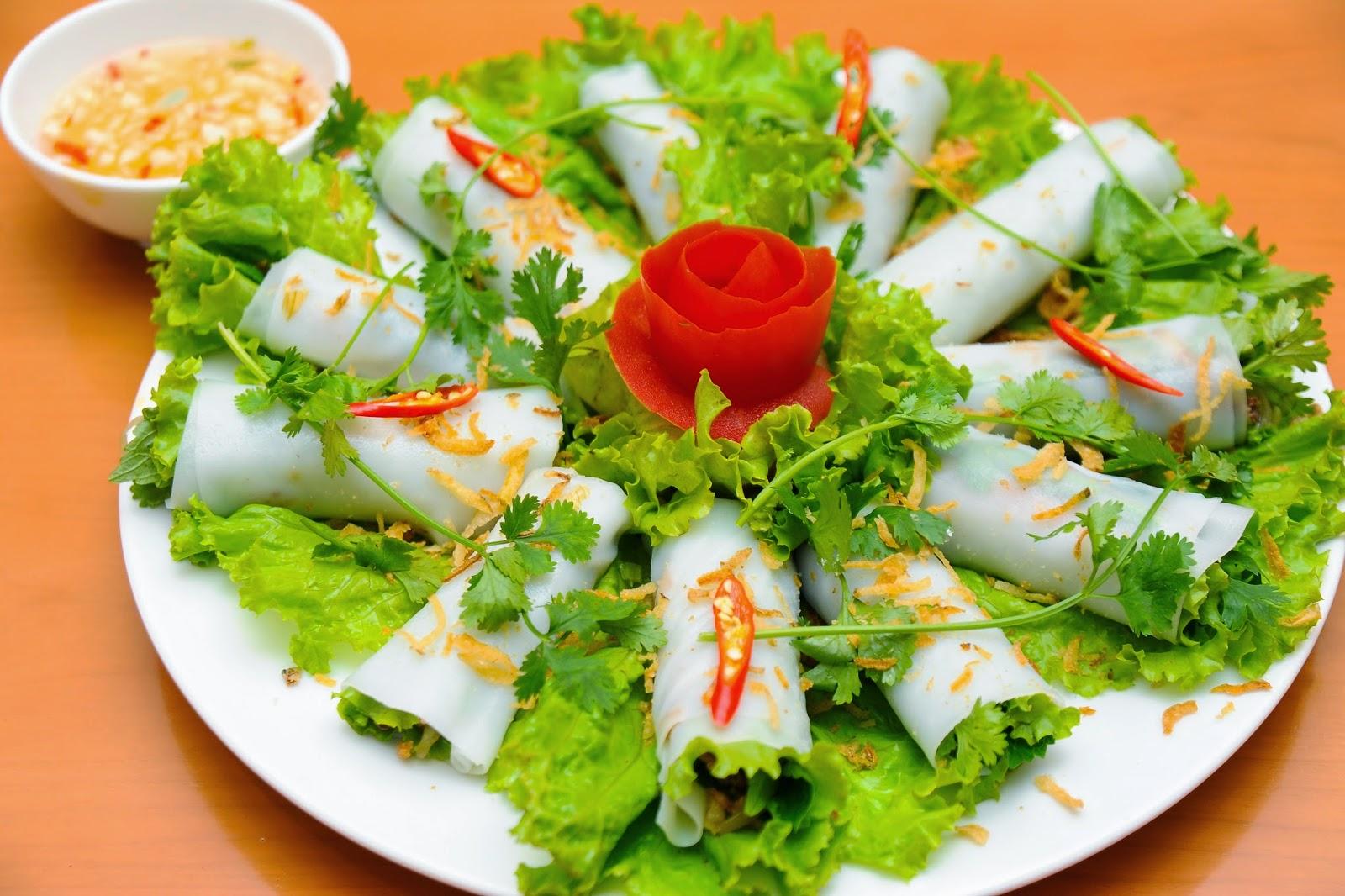 Pho Cuon- special food of Hanoi